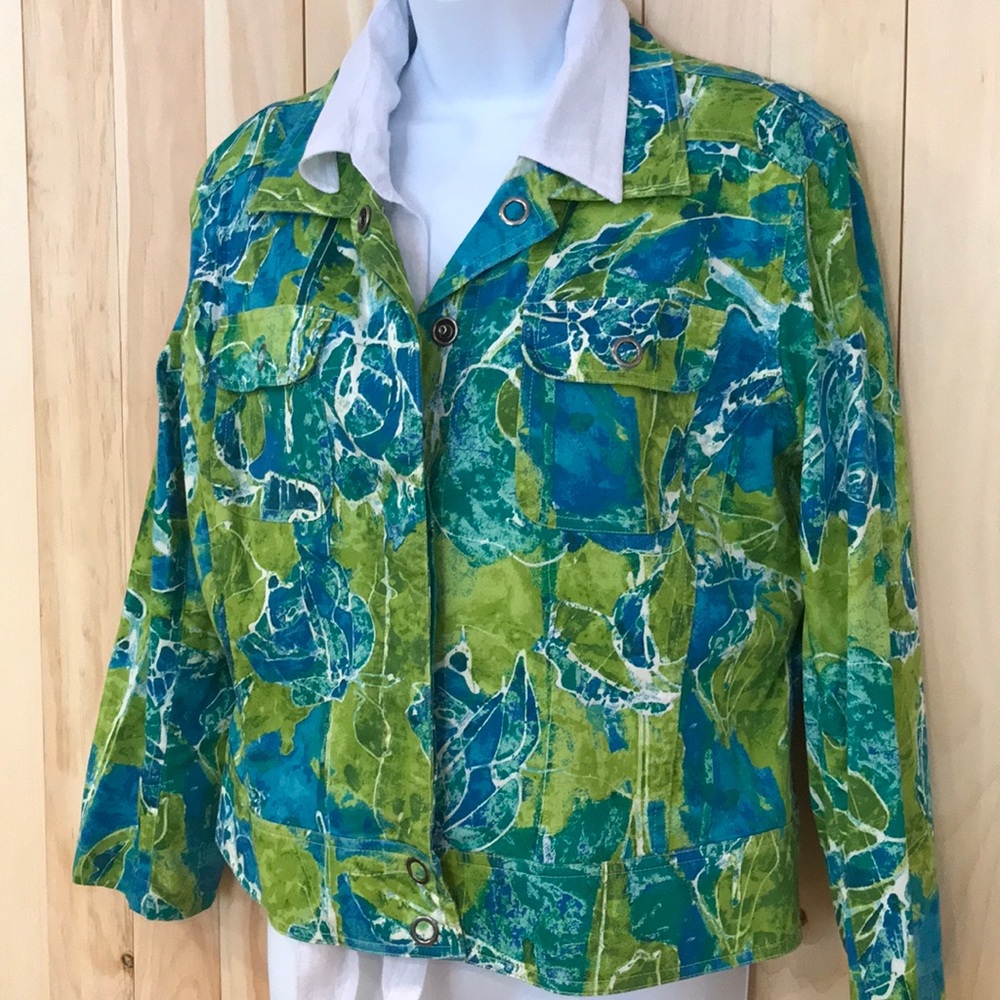 Chico’s Women’s lightweight spring jacket, coat